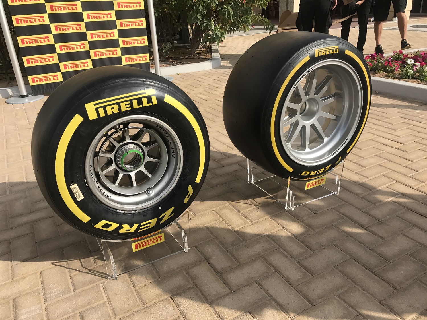 Pirelli expone sus neumáticos de 18 pulgadas en Mónaco 2018.