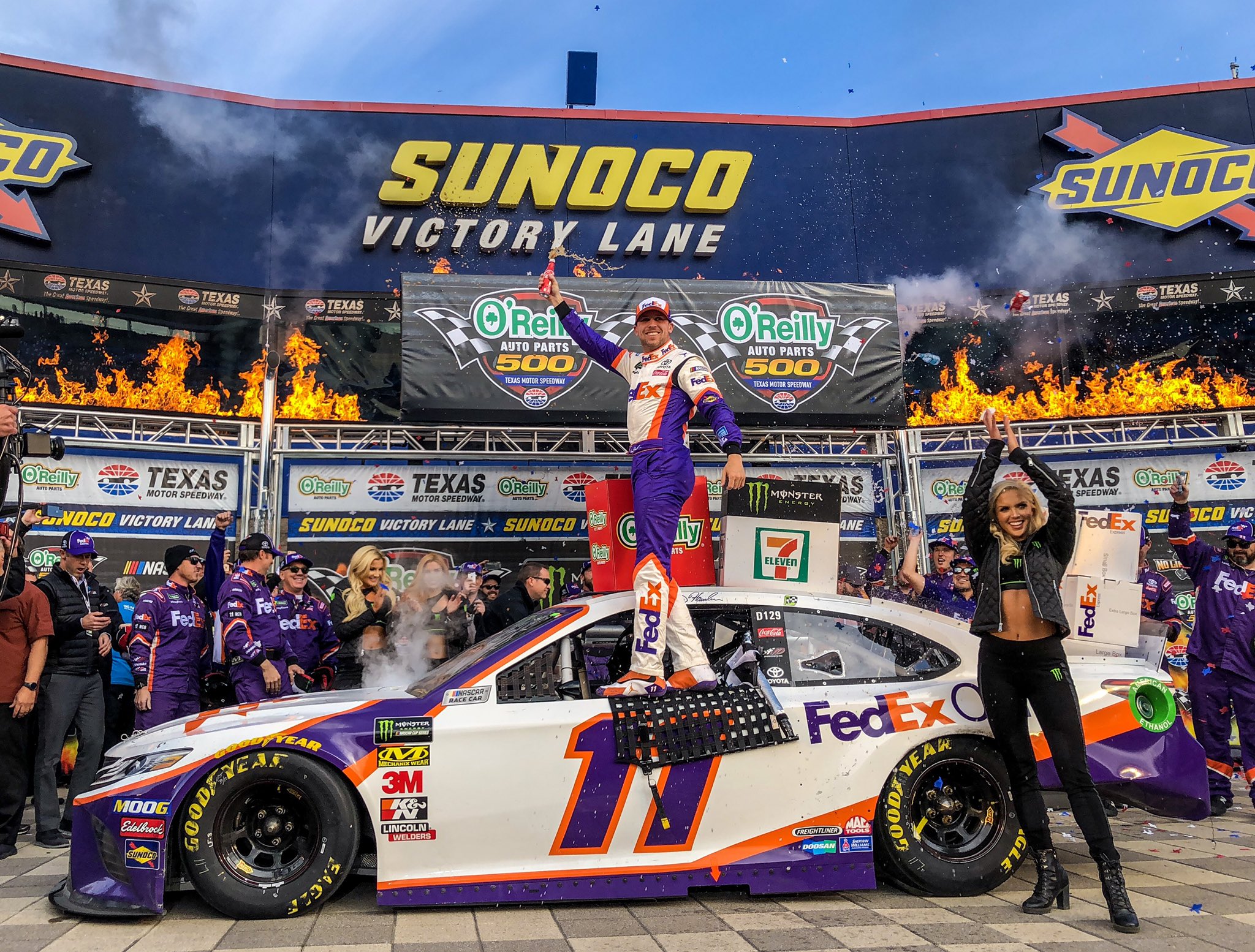 Hamlin gana en Texas