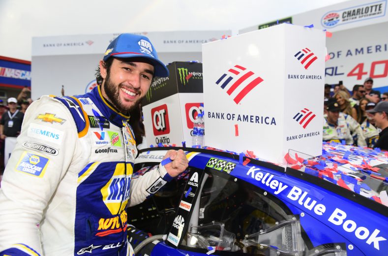 Elliott celebra la victoria en la Roval 400